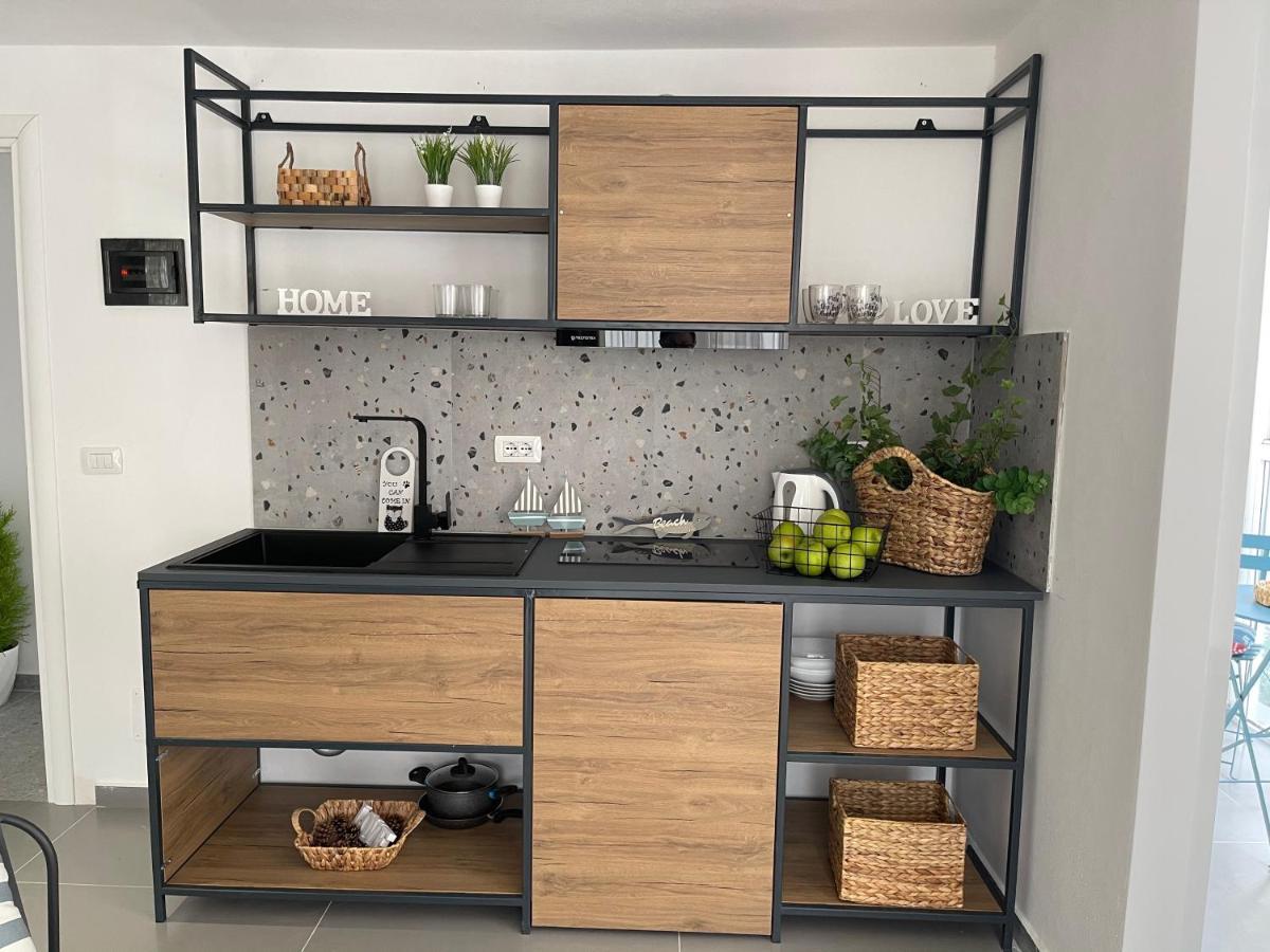 Vela Apartaments 4 Саранде Екстериор снимка